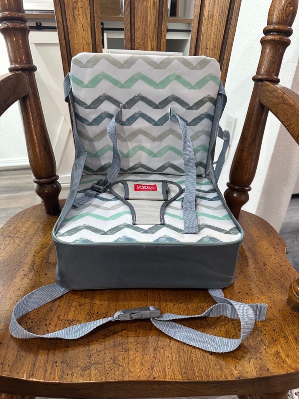 Nuby Gray Portable Booster Seat - Chevron Accent